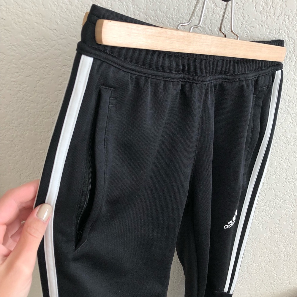 Adidas pants - Picture 2 of 7